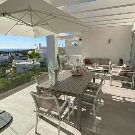 Al-1214 Alcazaba Lagoon Daire