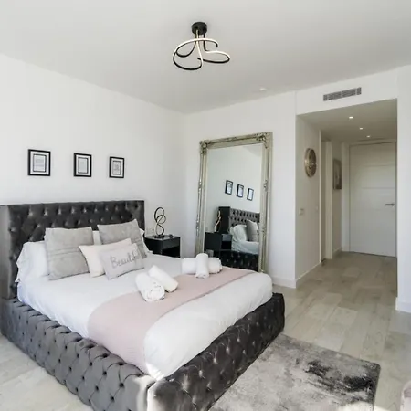 Al-1214 Alcazaba Lagoon *