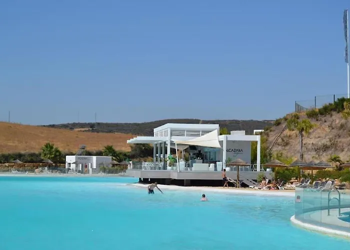 Al-1214 Alcazaba Lagoon *