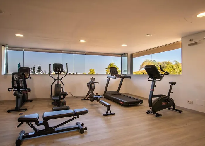 Al-1214 Alcazaba Lagoon * Estepona